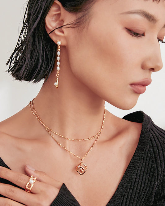 Glamour Grid Necklace