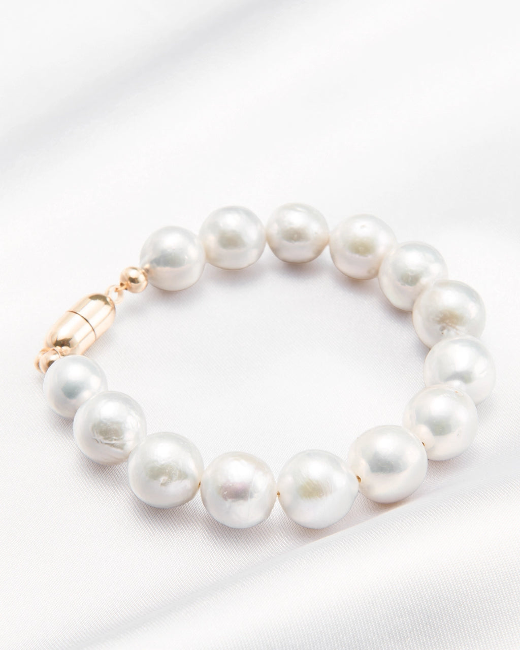 Alvine Bracelet