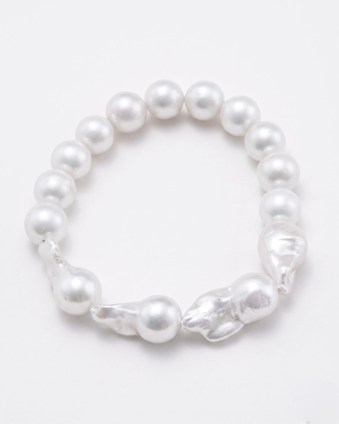 Ruvelle Bracelet