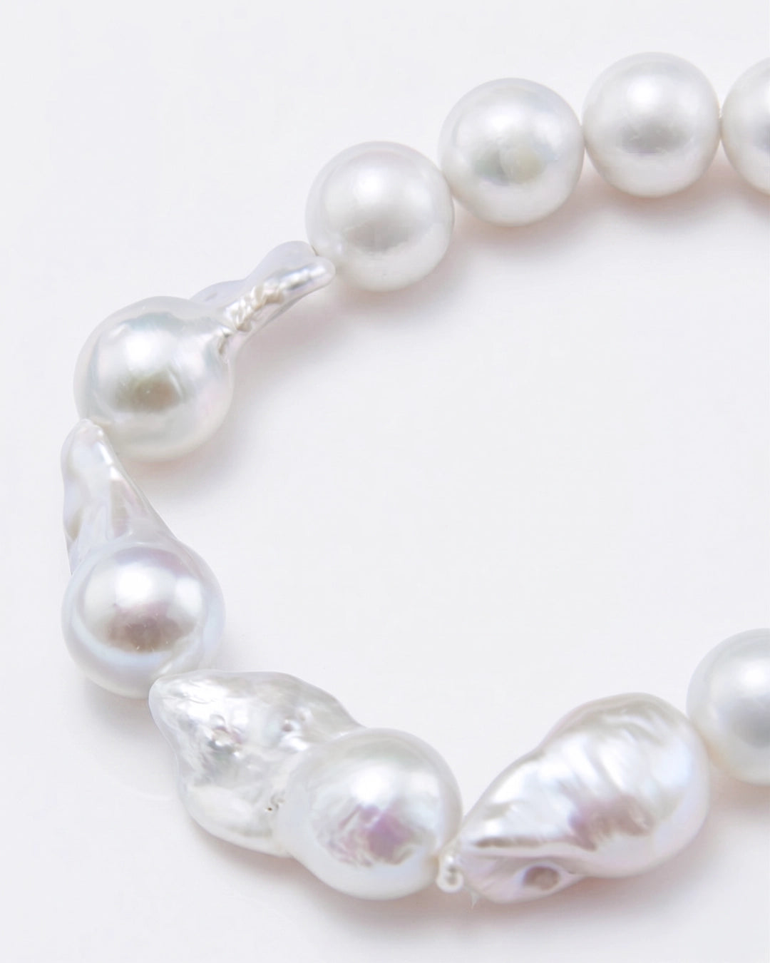 Ruvelle Bracelet