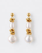 Knotted Drops