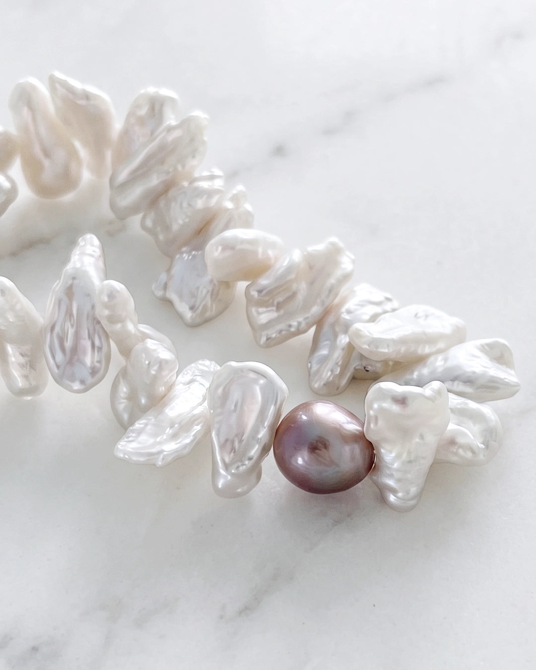 Solire Necklace