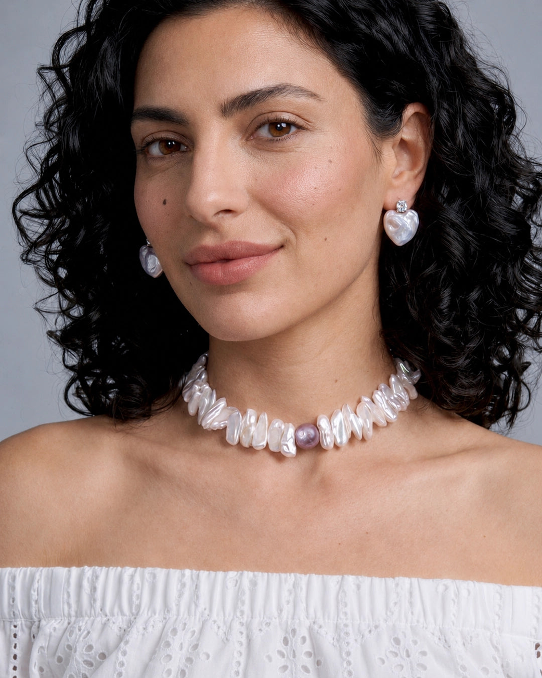 Solire Necklace