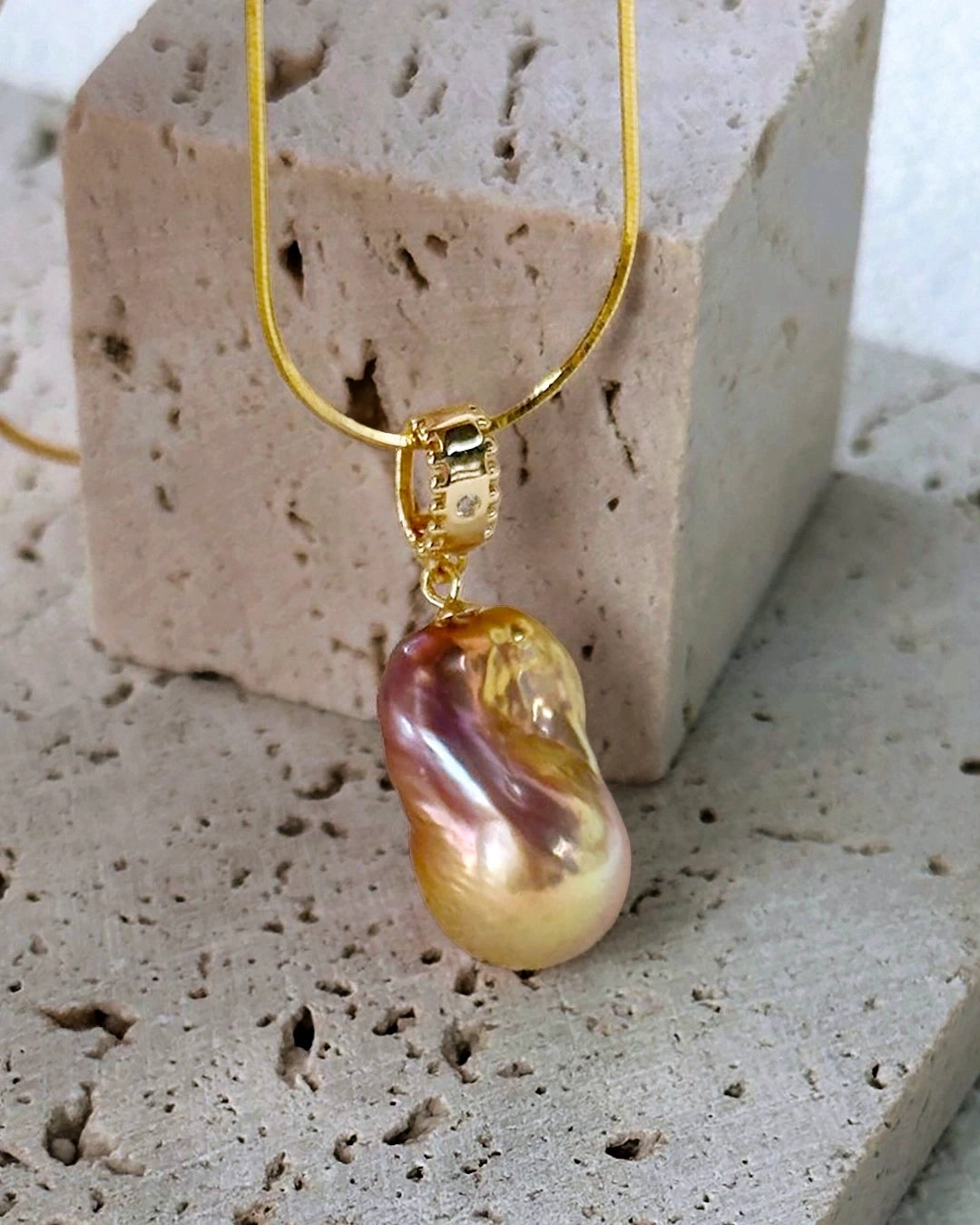 Nuden Necklace