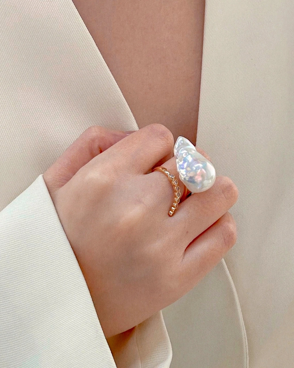 Lunar Helix Ring